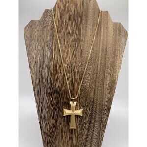 Vintage Signed AVON Large Textured Goldtone Figural Cross Necklace 32"